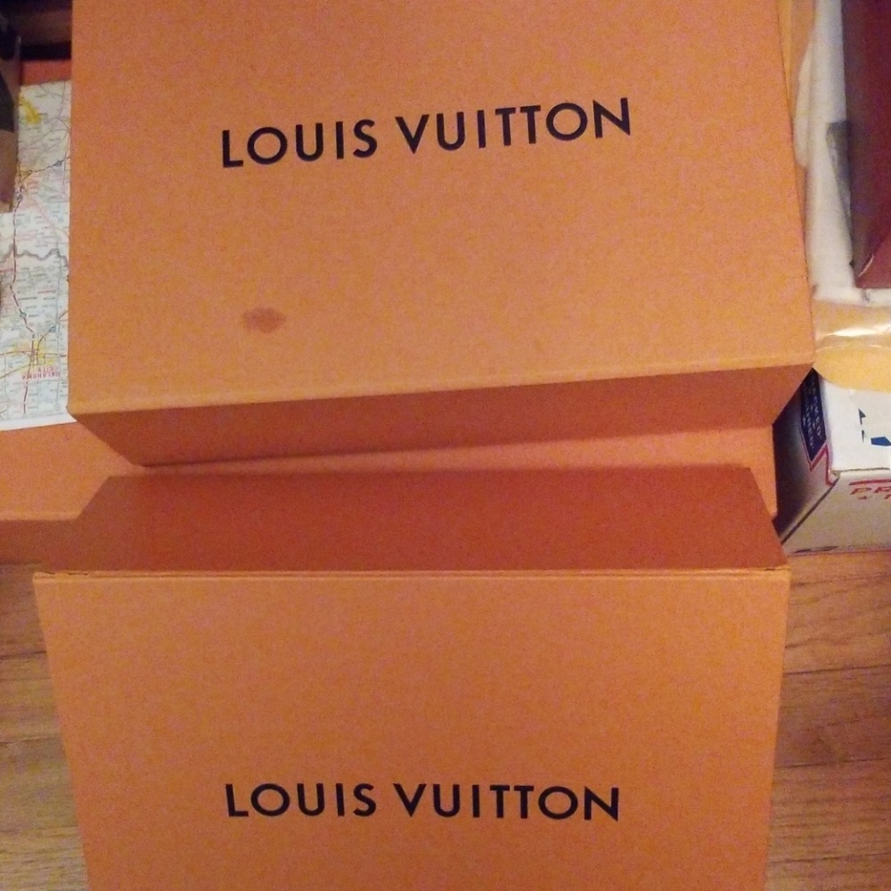 Louis Vuitton box with ribbon